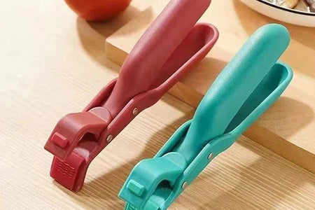 Hot Plate Gripper Clips Holder Tongs Bowl Holder Pot Clip for Moving Hot Plate Bowls Pizza Pan Air Fryer Microwave Oven